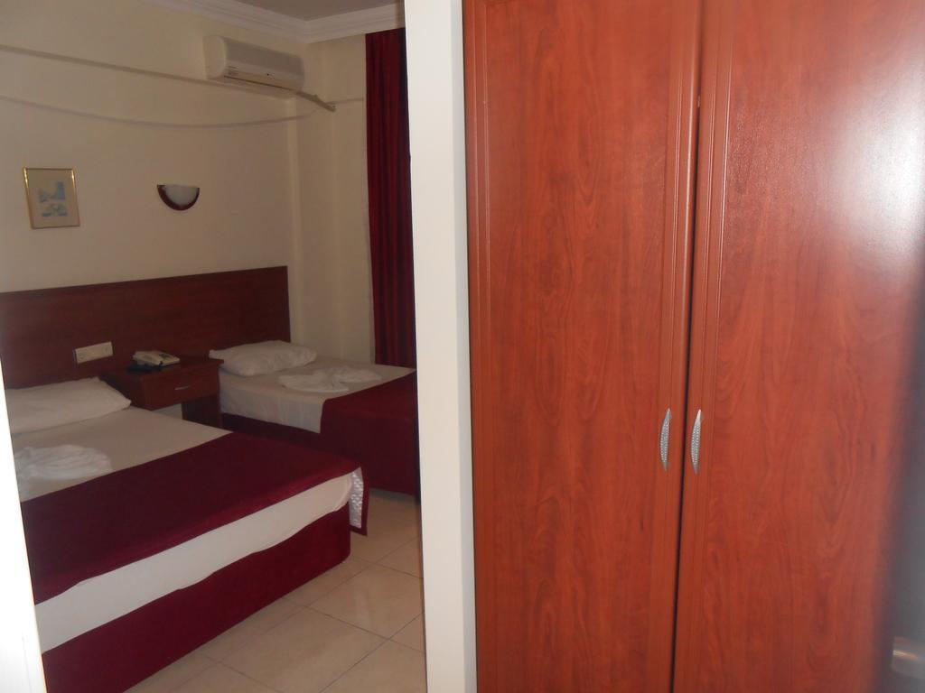 Alanya Demir Hotel Bagian luar foto